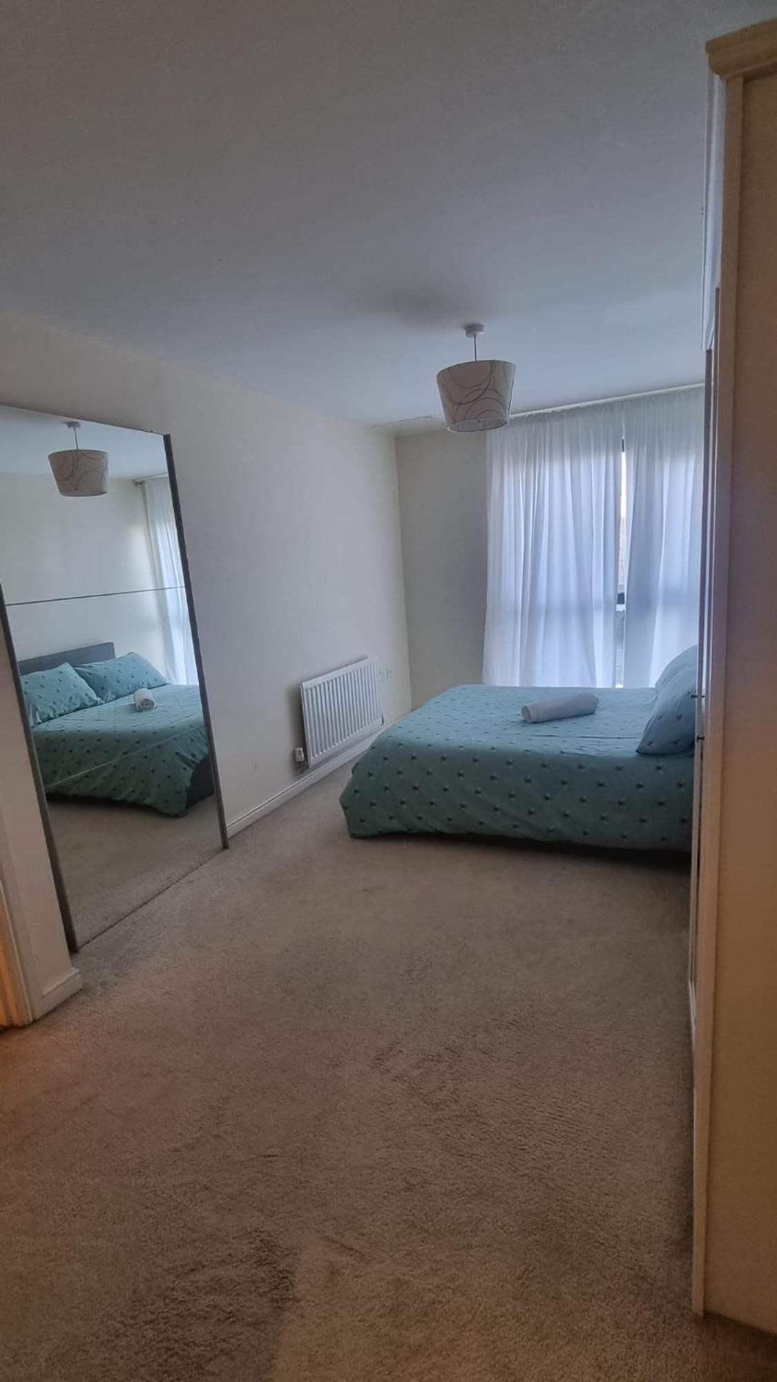 Central Spacious And Secure With A Double Bed Edgware Exterior foto